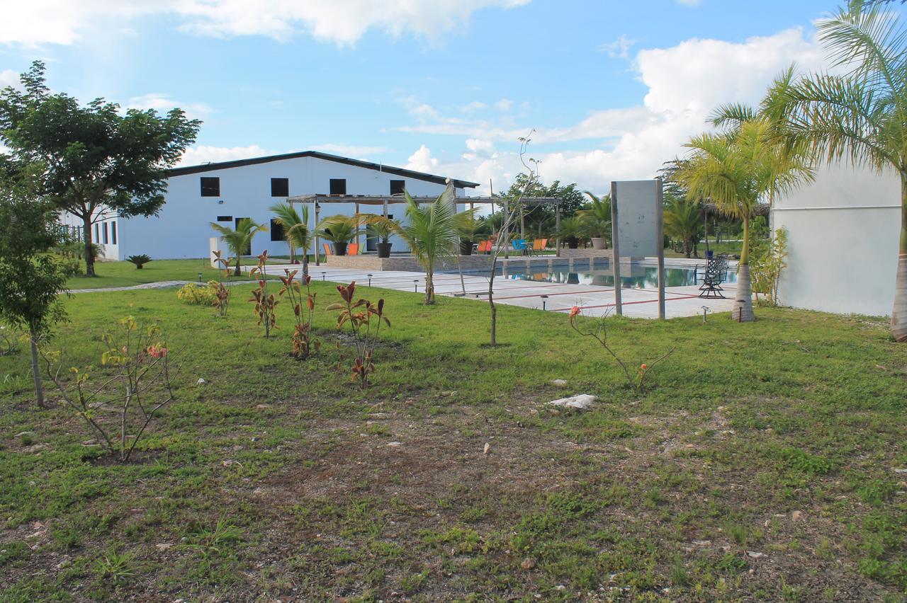 Real Primaveras Campestre Escárcega Exteriör bild
